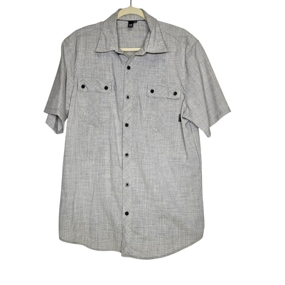 Nu Skin Mens Short Sleeve‎ Button-Up Shirt With Chest Pockets & Embroidered Logo
